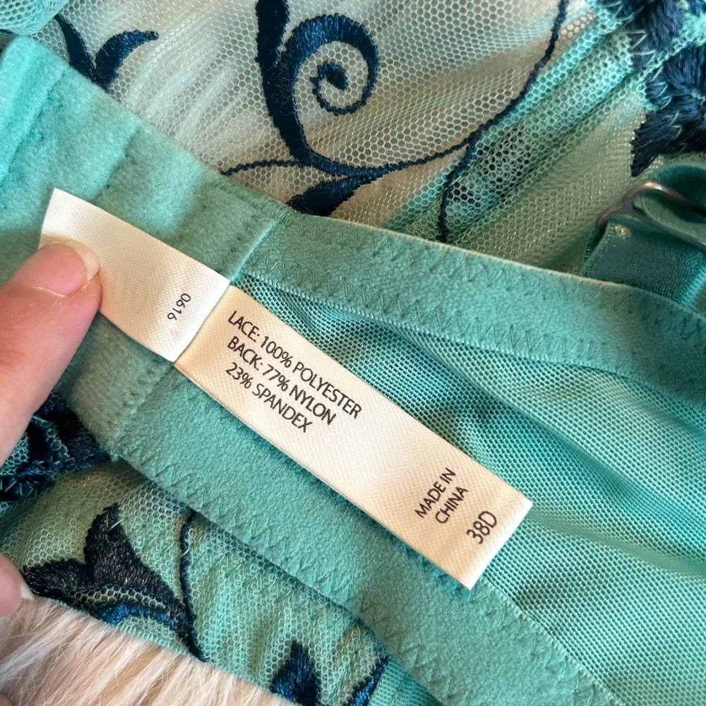 NWOT Soma Sensuous Lace Unlined Bra with Underwire, Wasabi/Poseidon, Size 38D - Picture 10 of 11